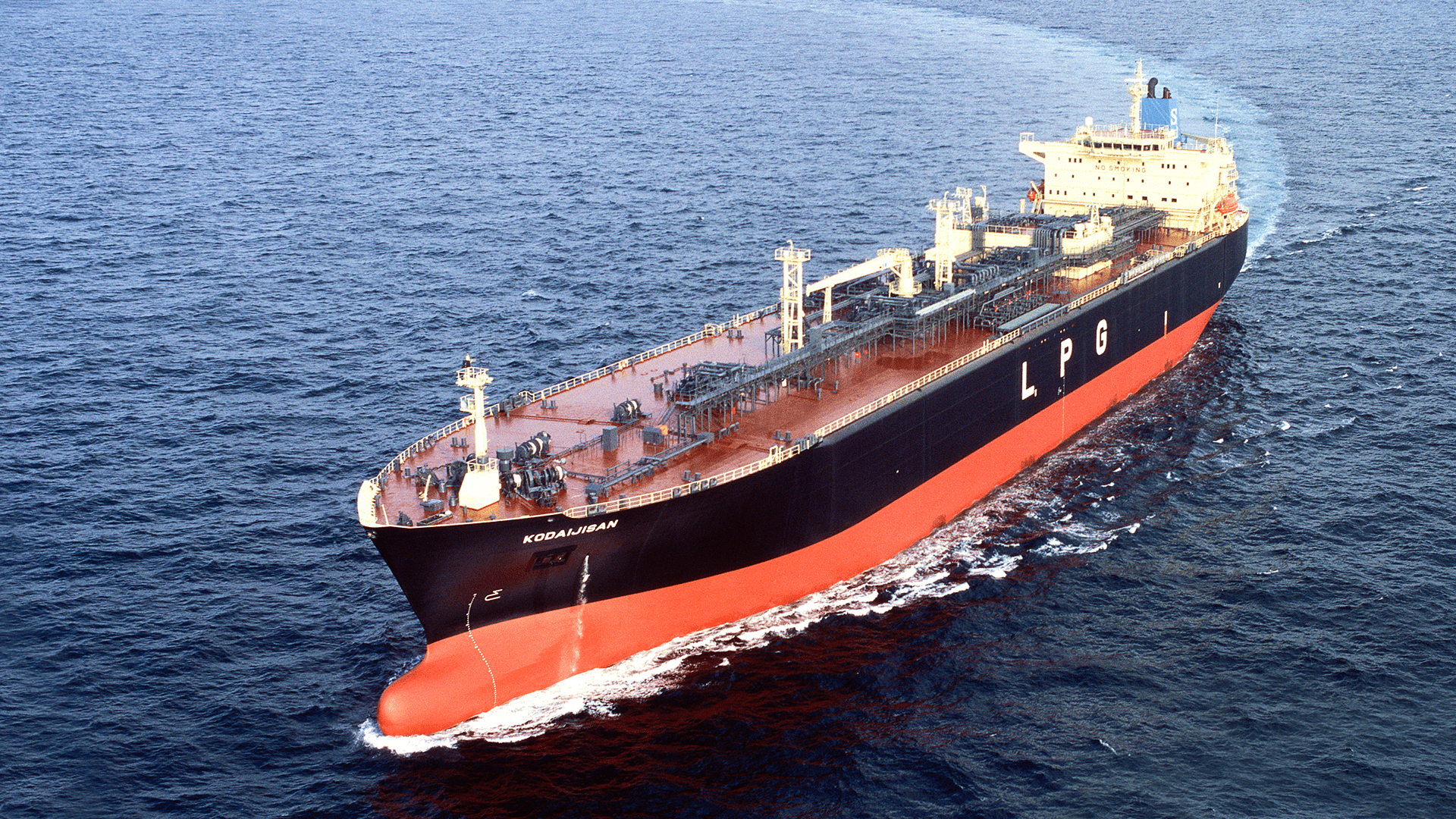 HD Korea Shipbuilding